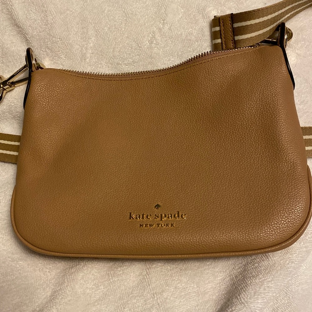 Brand new KATE SPADE Crossbody Handbag, gorgeous!!